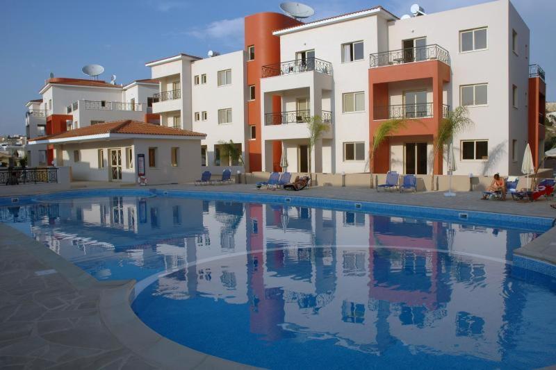 Ifestos Kings Resort Appartment Pafos Dış mekan fotoğraf