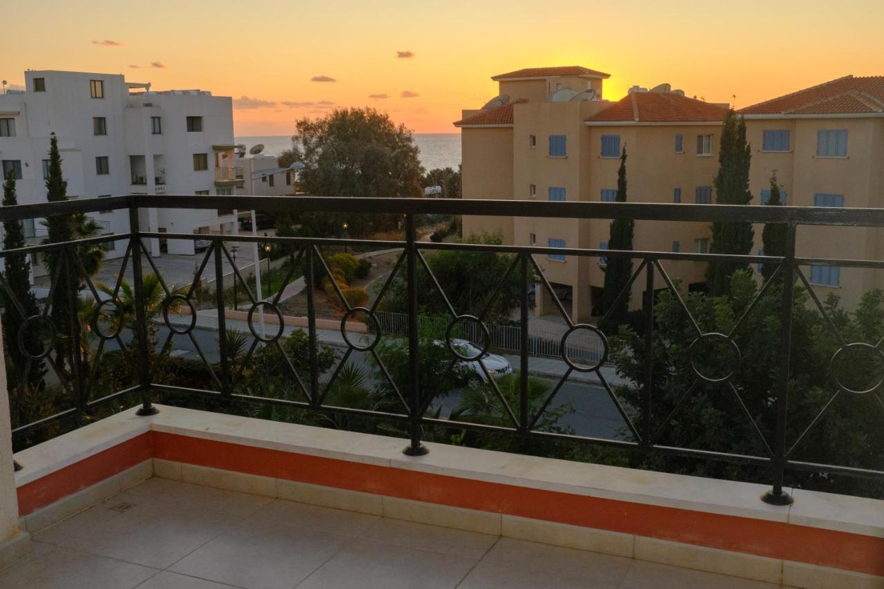 Ifestos Kings Resort Appartment Pafos Dış mekan fotoğraf